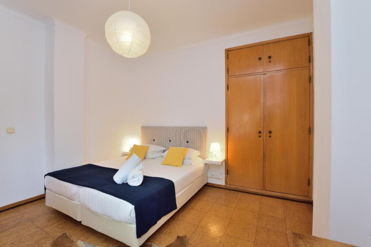Palmeiras Beach Apartment Costa da Caparica Esterno foto